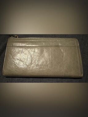 Margot “Gabby” zip around wallet in grey/beige with light blue accents.